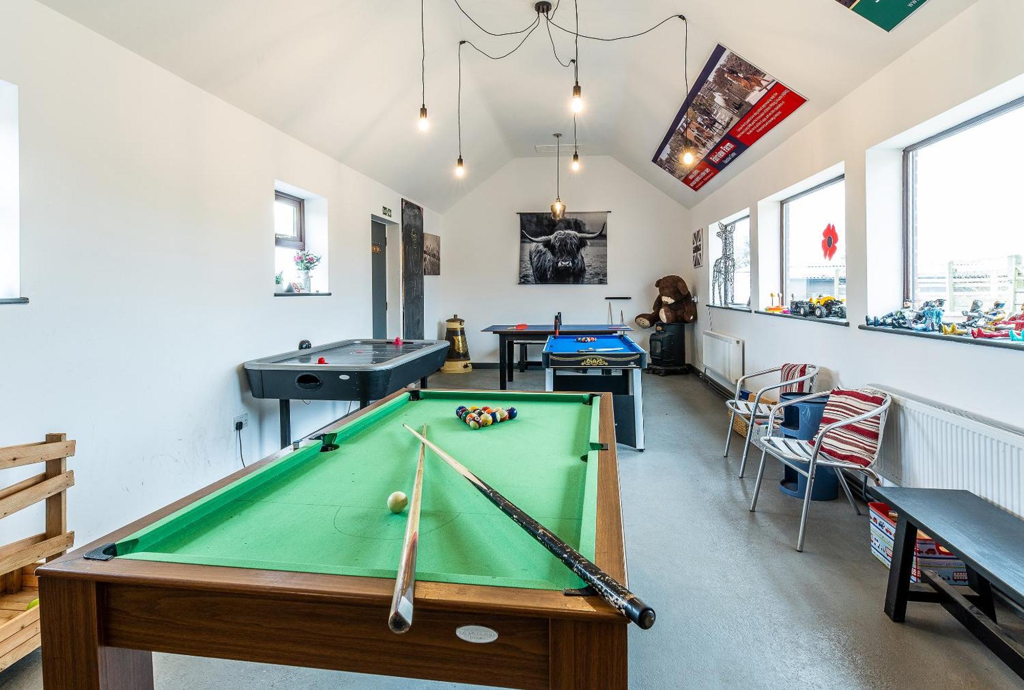 Fairview Farm Holiday Accommodation 14 Luxury Lodges, Cabins, Dog Friendly, Suitable For Couples, Families And Groups, Wedding Guests , Corporate Events, Sleeps 2-65 Guests In Ravenshead, Nottingham Near Sherwood Forest, Set In 88 Acres Eksteriør bilde